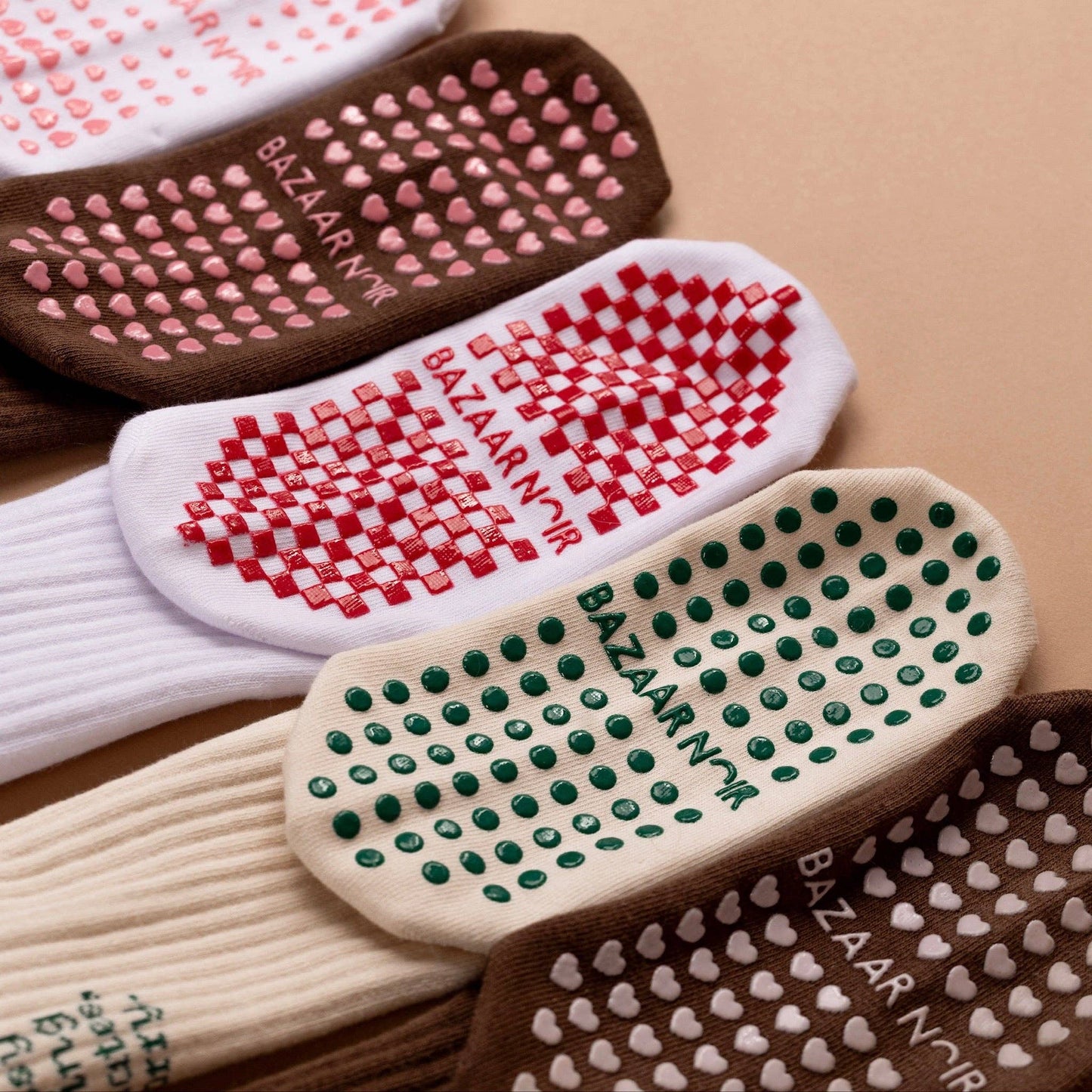 Chaussettes blanches antidérapantes "Pilates First"